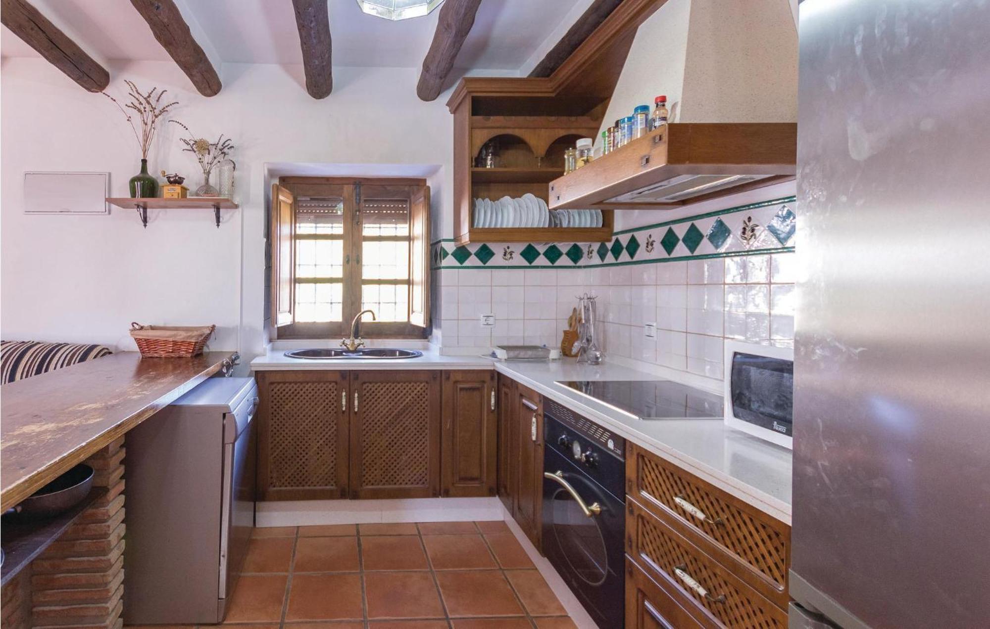 8 Bedroom Lovely Home In Iznájar Εξωτερικό φωτογραφία
