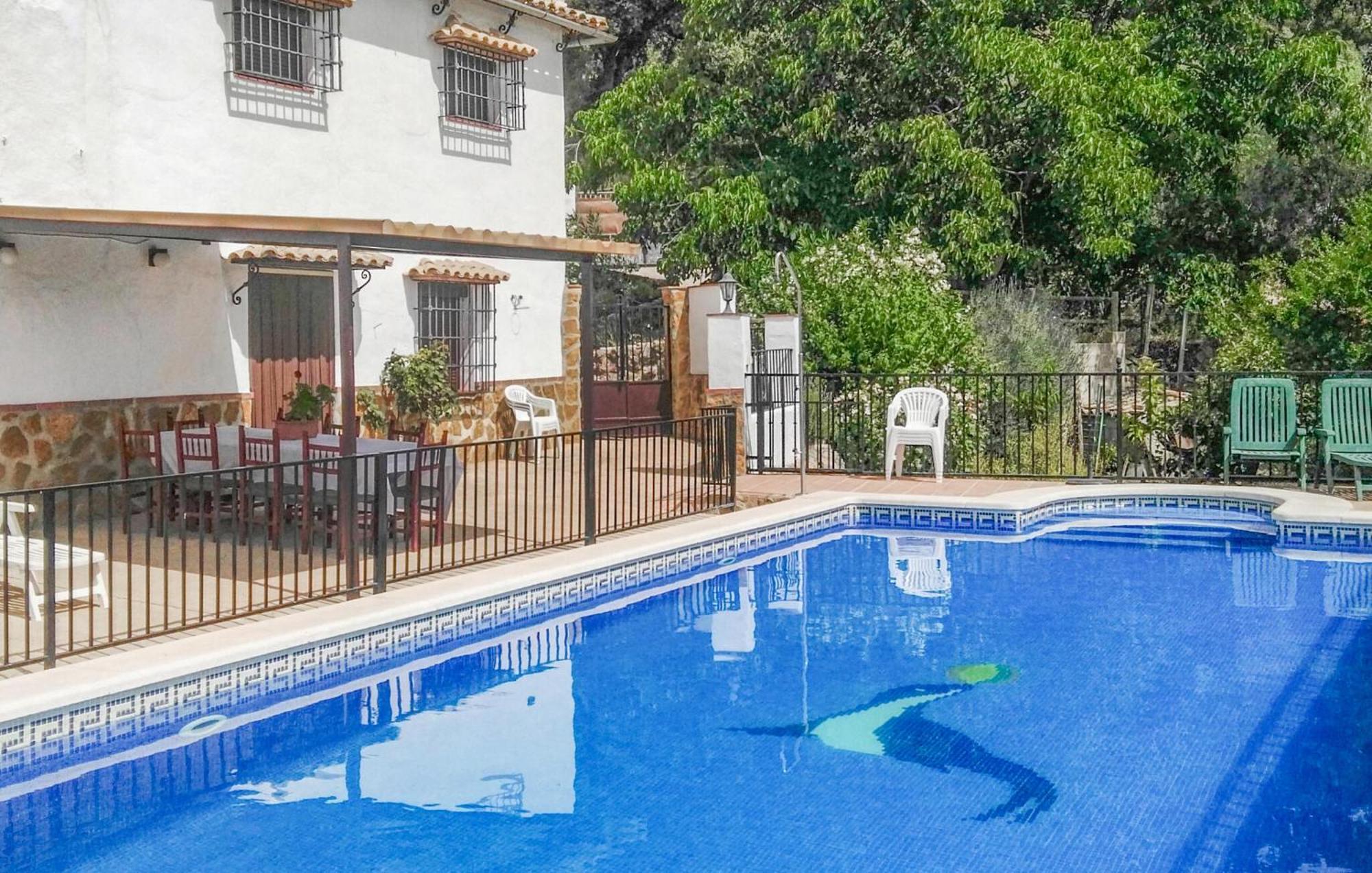 8 Bedroom Lovely Home In Iznájar Εξωτερικό φωτογραφία